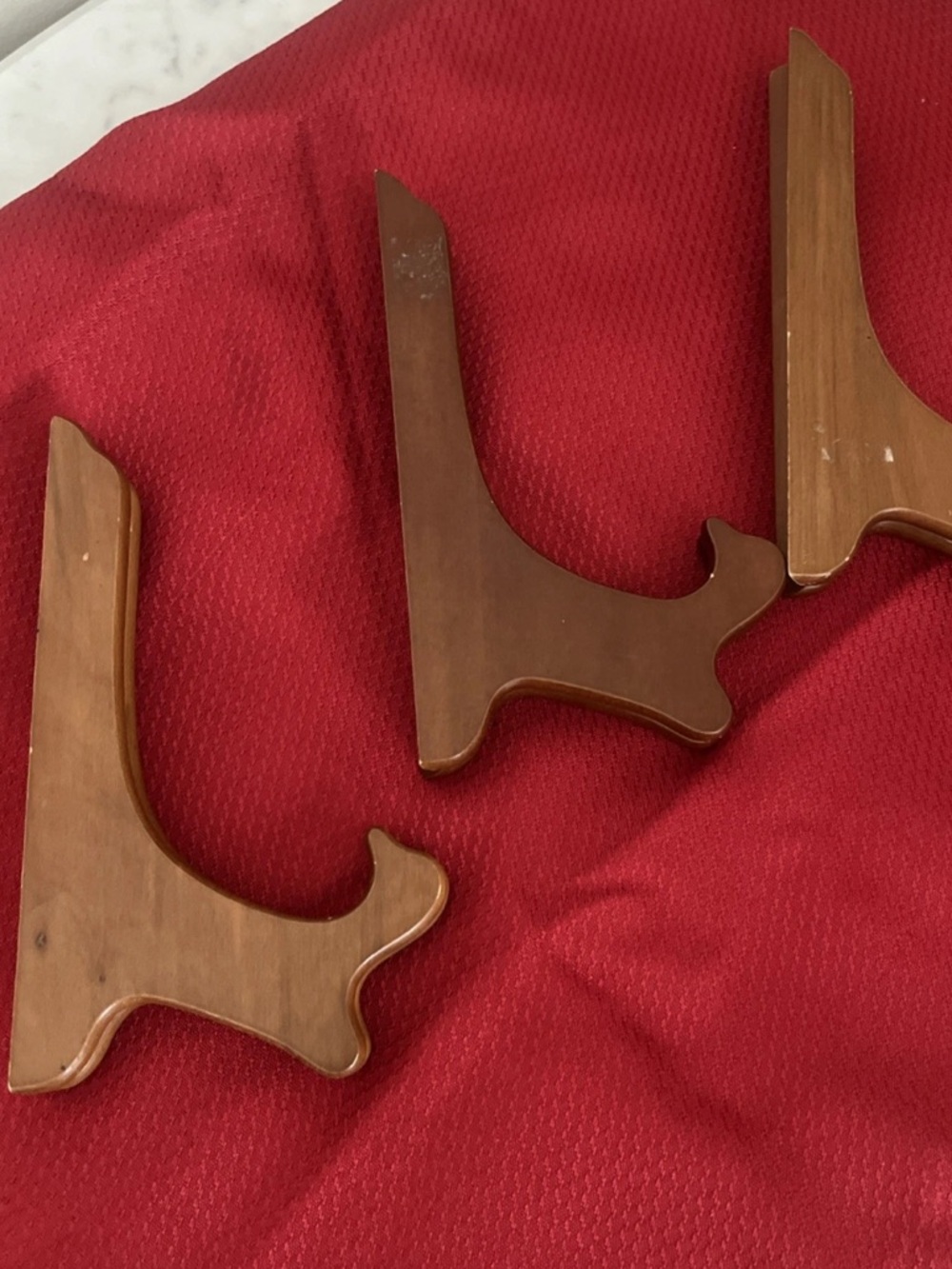 Lot 3 Wooden Hinged Plate Holders Stands Easels - Picture 4 of 10